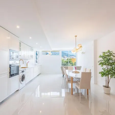 Front Line In Marbella