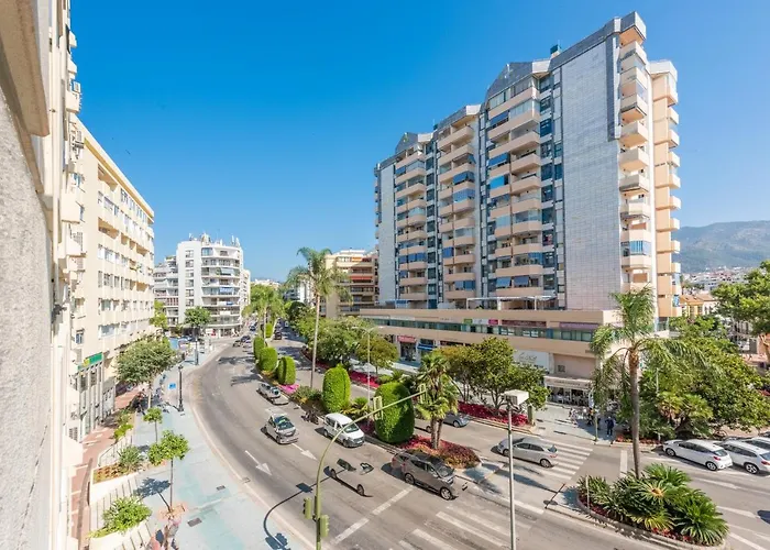 Front Line In * Marbella