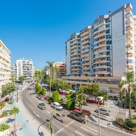 Front Line In * Marbella